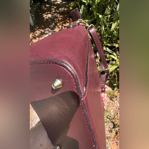 Dark burgundy red leather crossbody purse handbag - Picture 14 of 17